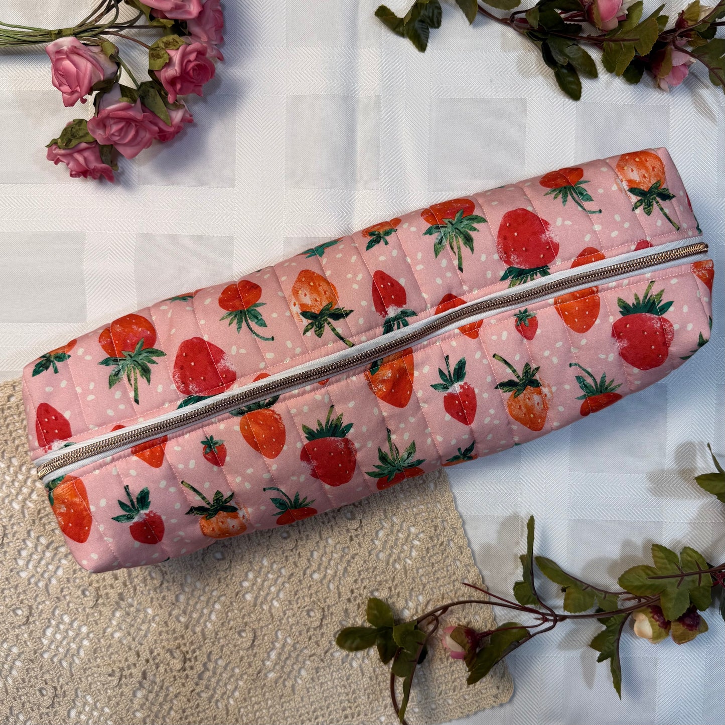 Hair Tools Pouch - Bright Strawberry