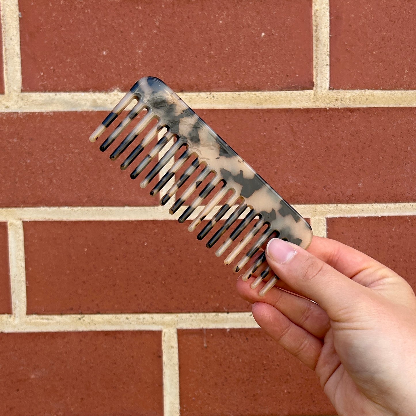 Hair Comb - Beige Bone