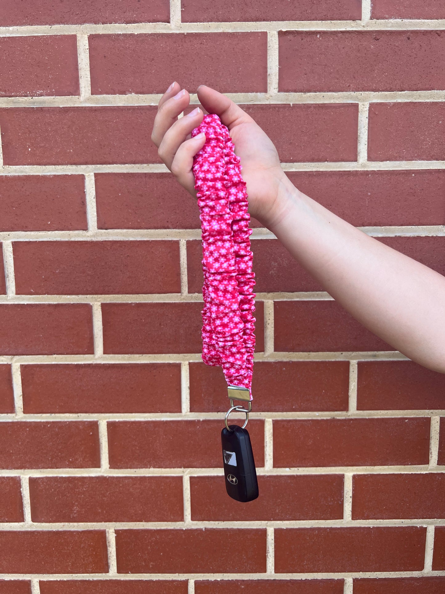 Scrunchie Lanyard - Red Floral
