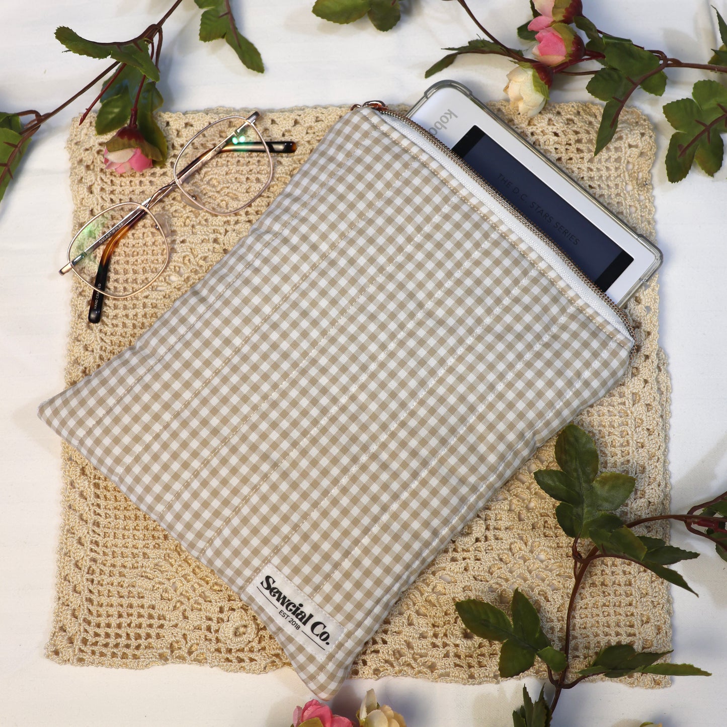 ES - Beige Gingham