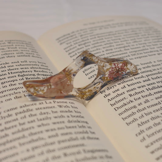 Page Holder - Pink Flower