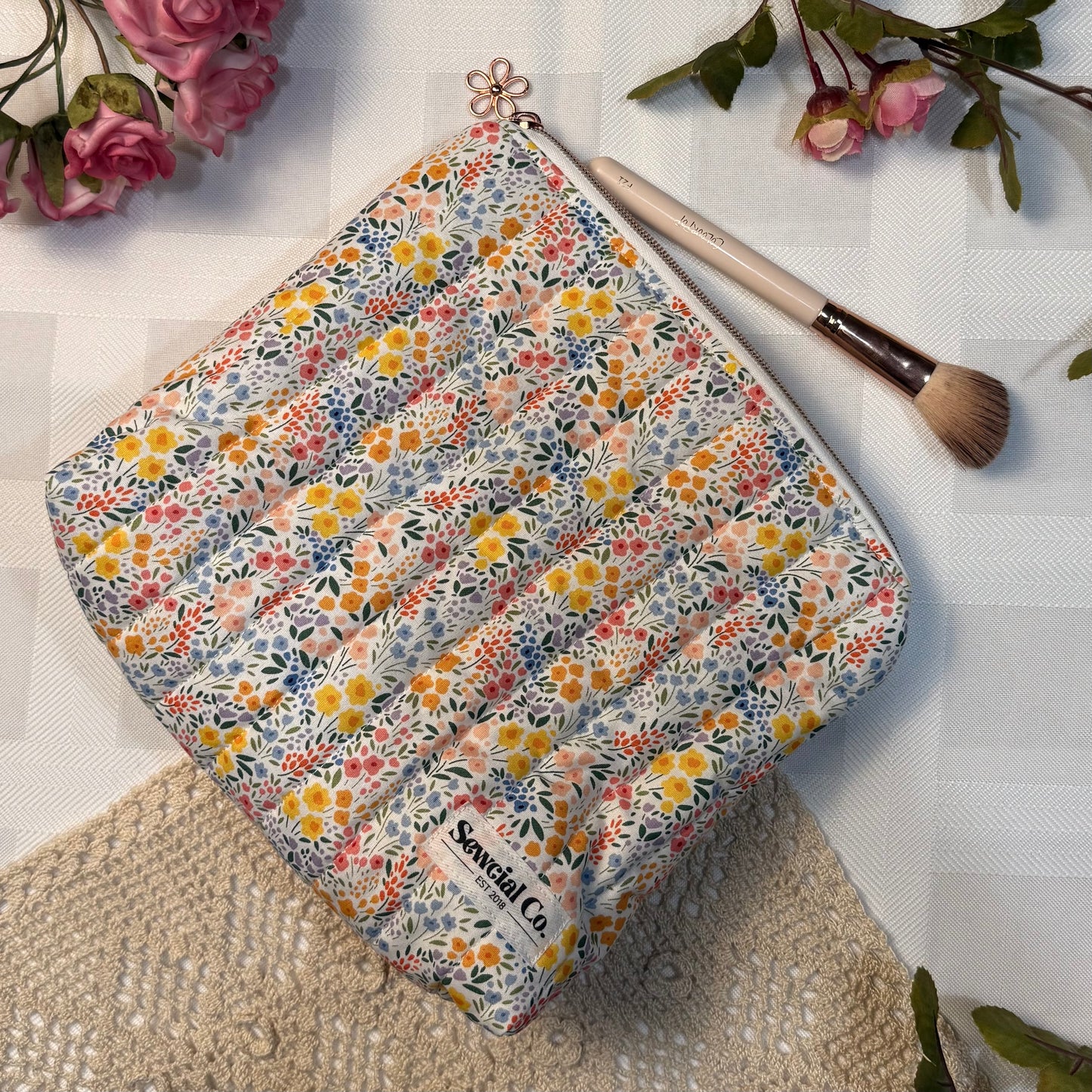 Boxed Pouch - Bright Floral