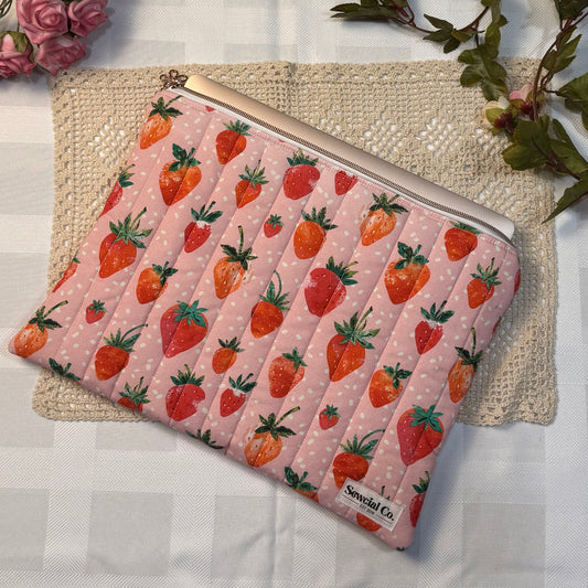 Laptop Sleeve - Bright Strawberry