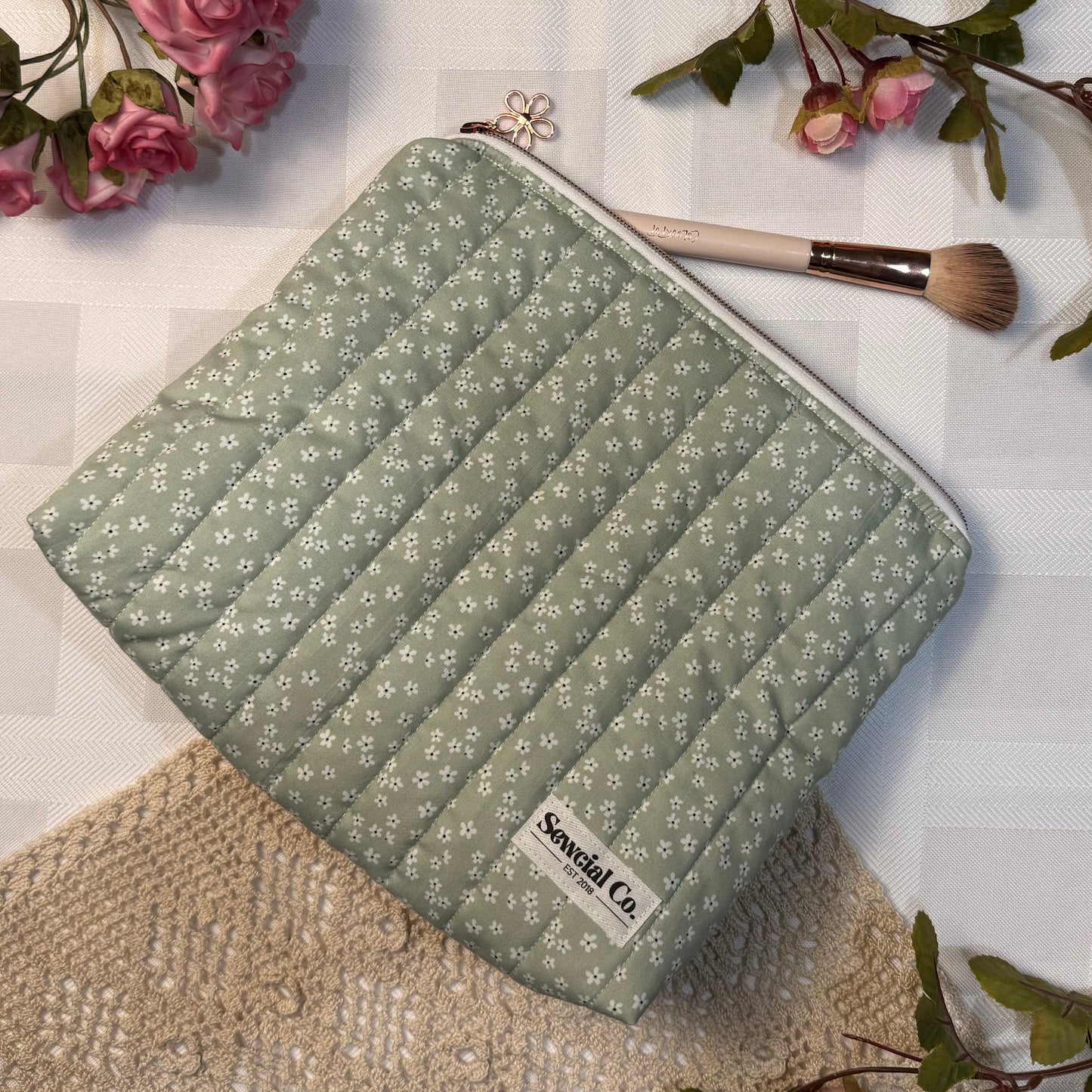 Boxed Pouch - Green Floral