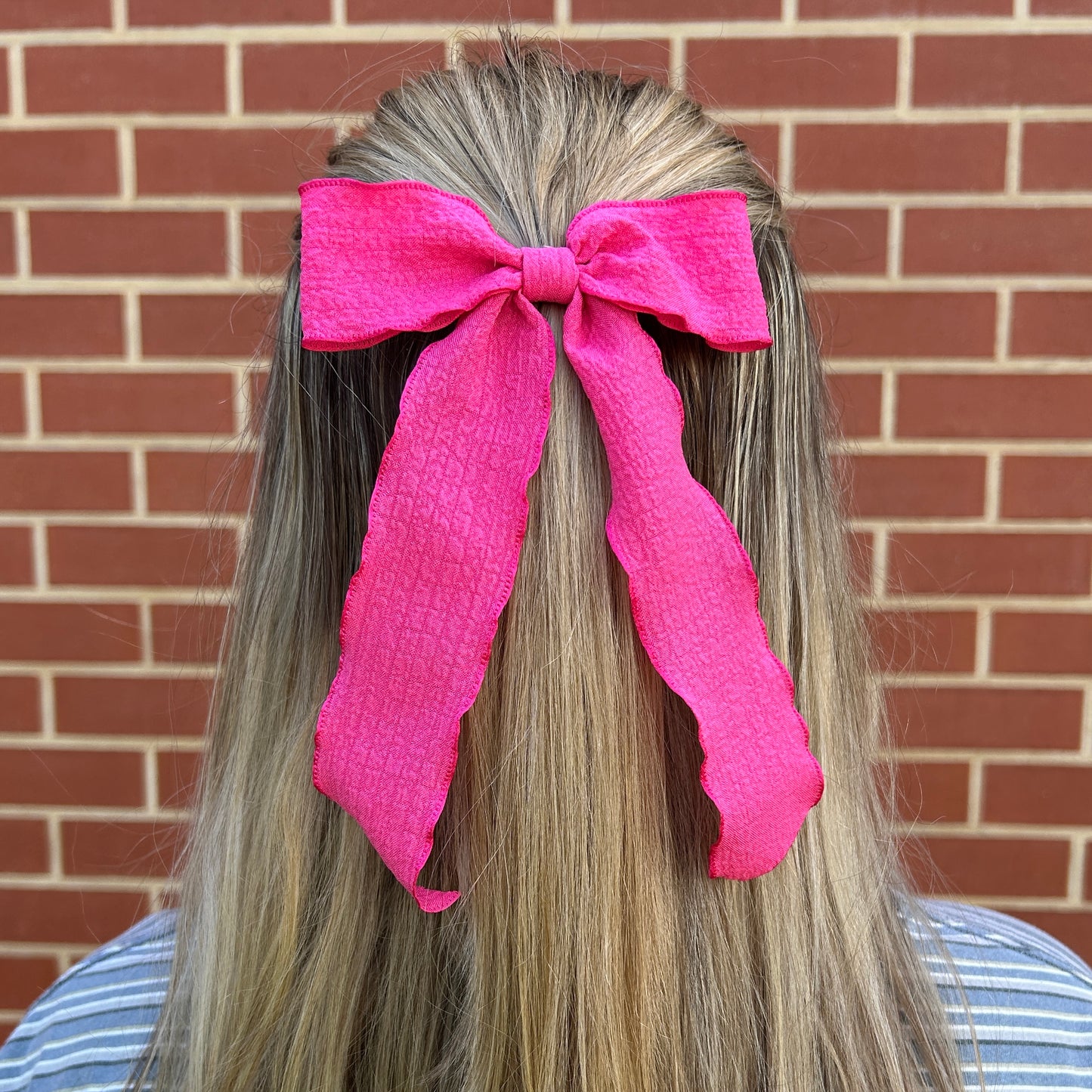 Ribbon Bow - Hot Pink Wave