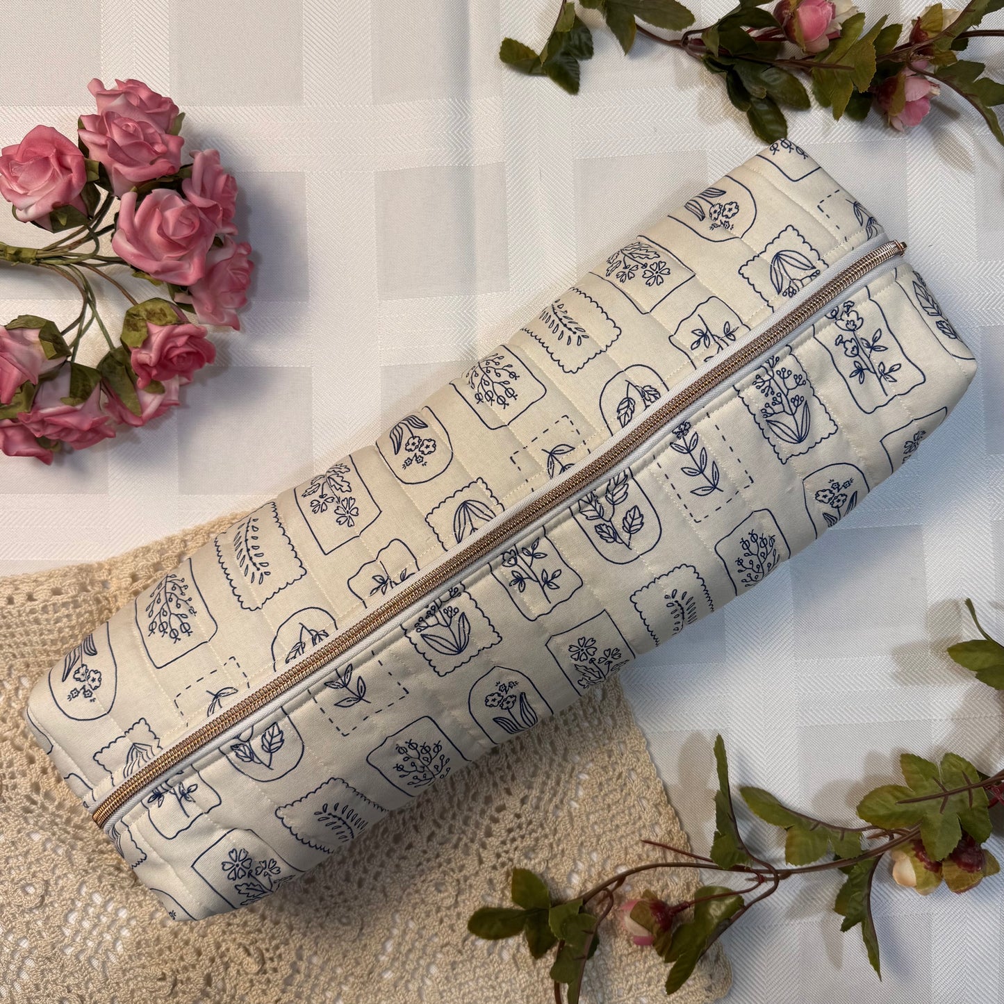 Hair Tools Pouch - Flower Stamp