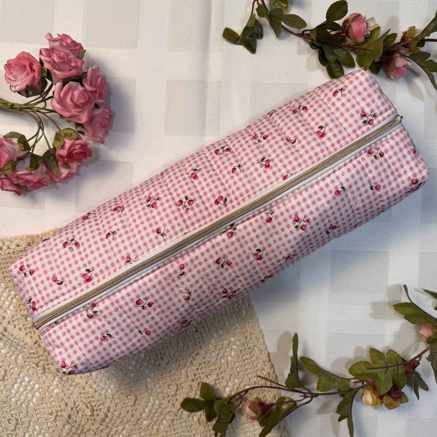 Hair Tools Pouch - Strawberry & Cherry