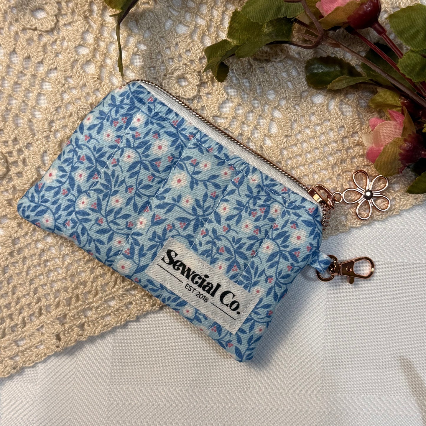 Keyring Pouch - Blue Daisy