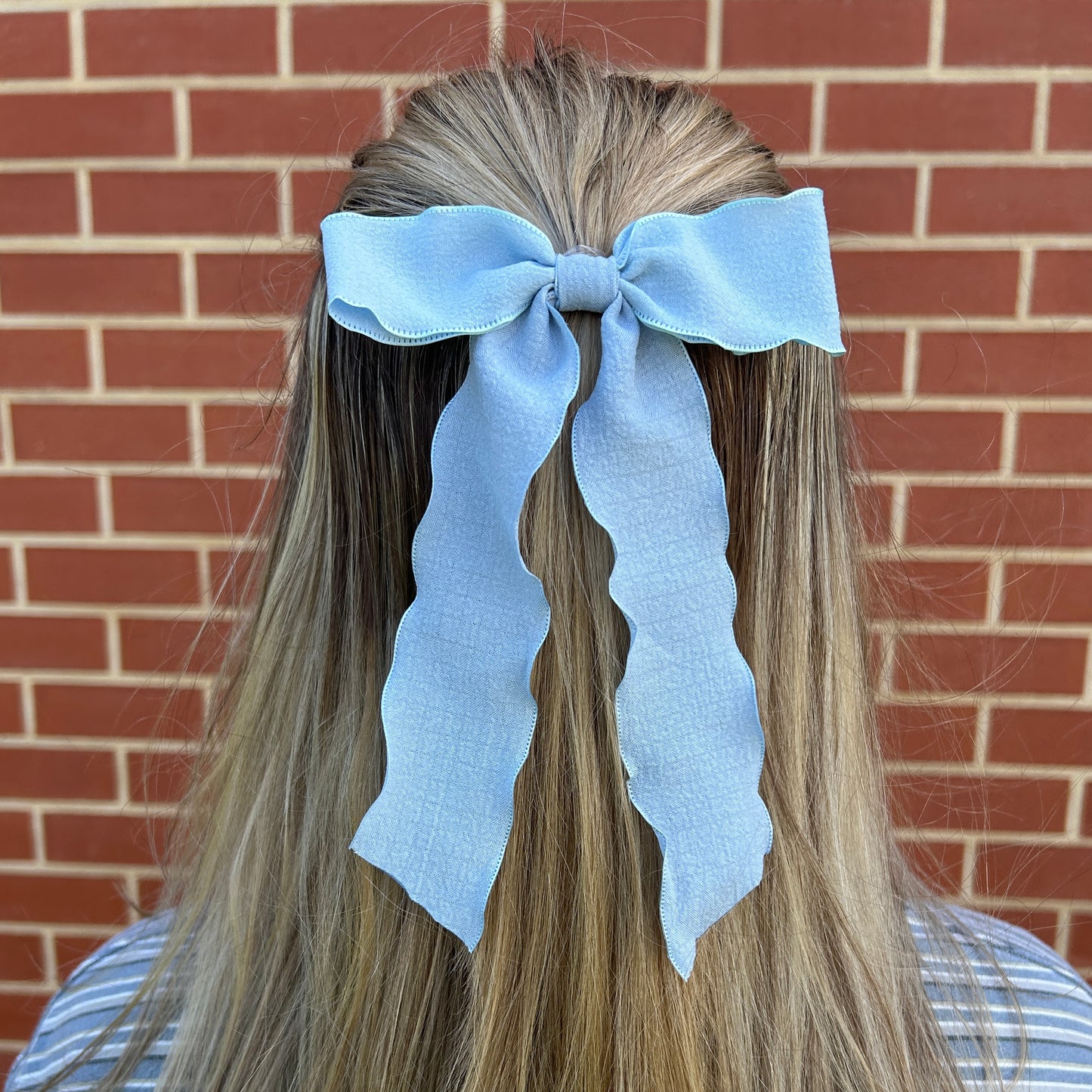 Ribbon Bow - Blue Wave