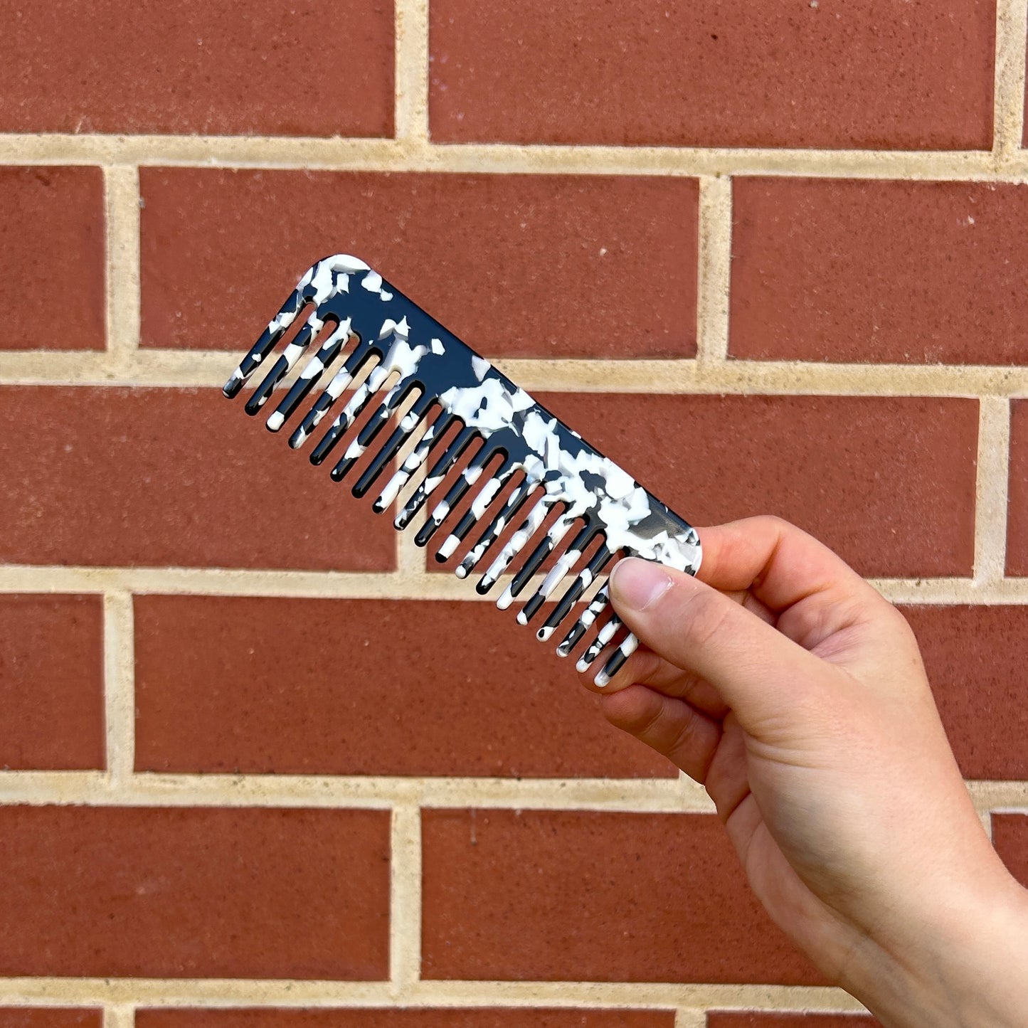 Hair Comb - Black & White